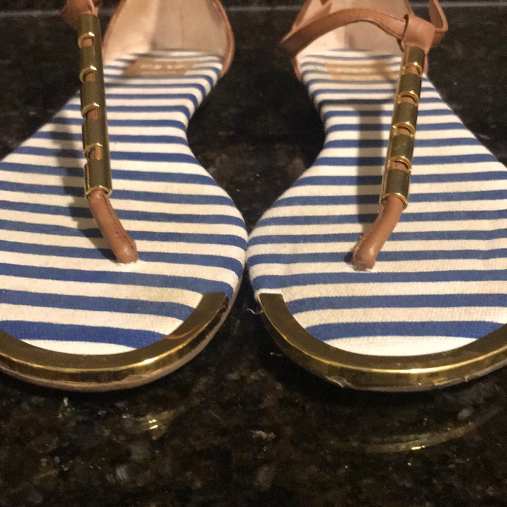 Sandals - Picture 3 of 3